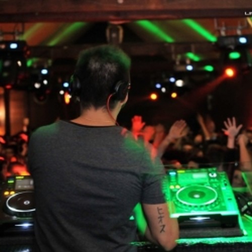 Pimpo Gama Live @ Warm up - Amazon Club 08.06.2013