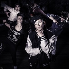 GATUBELA miko moreno