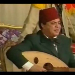 تراهنى اضرب الراجل اللى هناك على قفاه