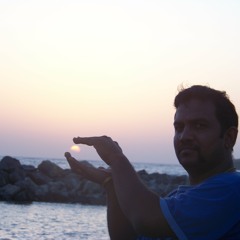 Tum bhi chalo hum bhi chale Sung by Kiran Kumar Bhatt (KK)
