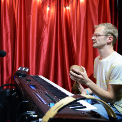 Django Django - Hand Of Man