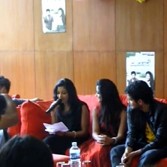 Shreya Ghoshal singing Naa naguva modalene from manasaare