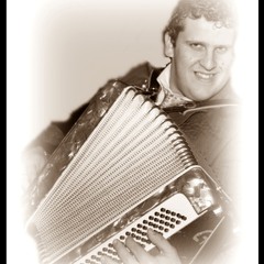 MOGAMBO LA PITANGA adelanto 2013.canta julio maria