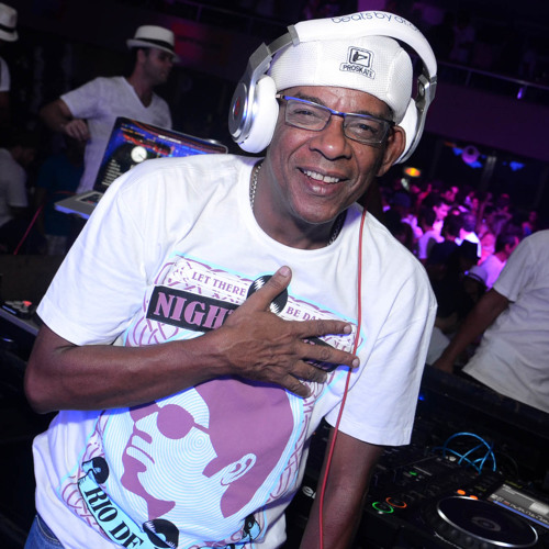 Dj Corello (Set mix para radio New Horizon FM)