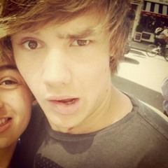 Liam Payne & Harry Styles doing a cover of Man Who Can't Be Moved