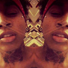 U.o.n.e.o Pussy Punching