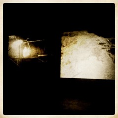 Saturado de la aguja y de reversar el vinilo rallado (Electroacoustic microstudies)