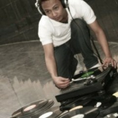 EMANG DASAR ( WALI ) - Q W33NK [ D'LICIOUSS ]