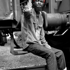 Africa N°1 25 juin AfreecanXpress new song give a praise