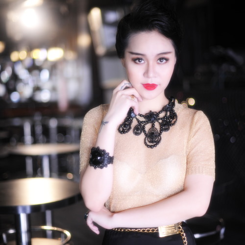 Một ngày lại đến -  Vũ Hạnh Nguyên ft Yanbi