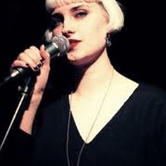 Molly Nilsson - In The Mood For A Tattoo