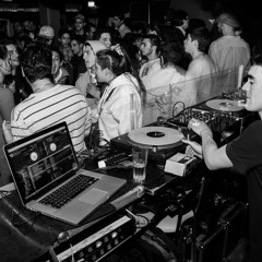 Wally Stryk @ Feel Club - Cordoba Argentina - 2013