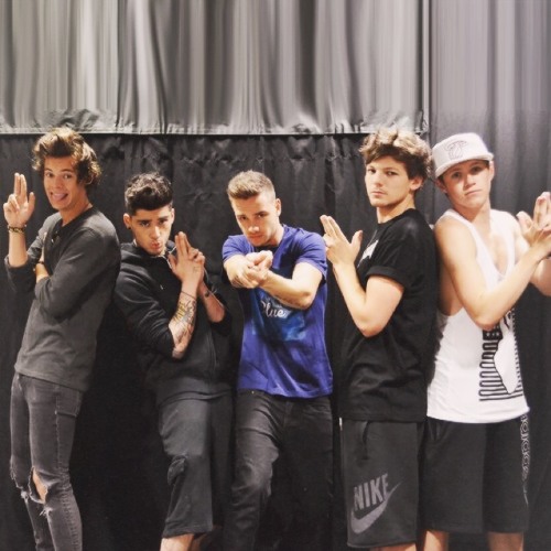 Same Mistakes One Direction Edit To Sound Like 2013