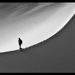 موسیقی متن فیلم مرگ کسب و کار من است