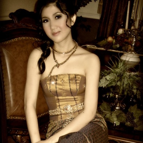 Phum Snaeh Cham Mchass By Nearyphal Lov