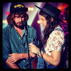 Angus Stone ft Soko - True Colors