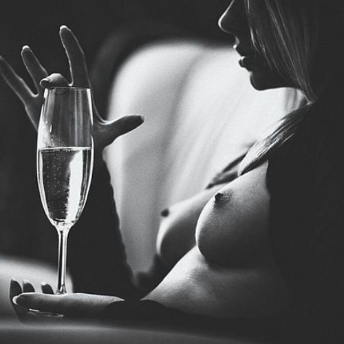 How Convinient - Warm Champagne