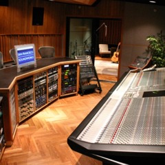 YoungGunn -What's Wrong Ft Scoob & Sleepy Mack