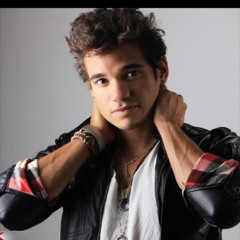 Addicted-Isaac Gay Feat. Poetry Jackson