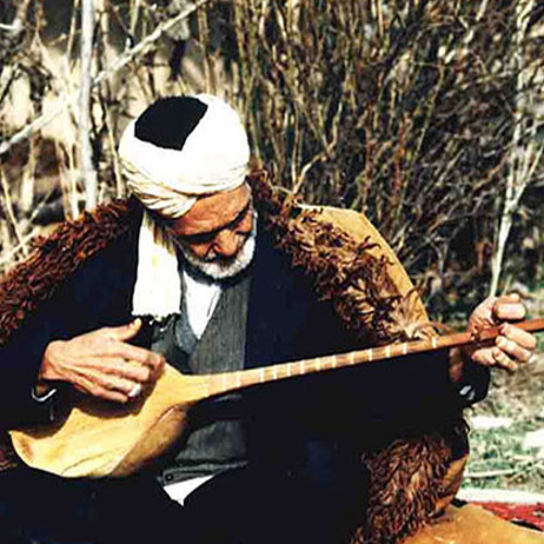دوتار نوازی» ــ حاج قربان سلیمانی»