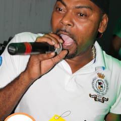 MC COLIBRI = PENTE DE  90 ((DJ NEOROTICO )) AO VIVO NA RUA B