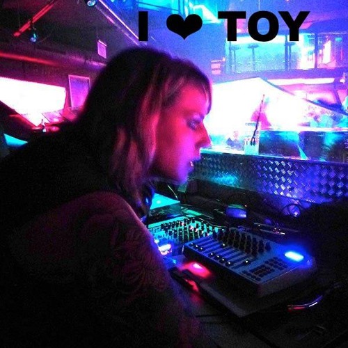 05.05.13 Last Sunday @ ToY - Legenden Sterben Nie (PartII)