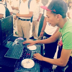 -DJ CEKRO- Ponte El Short,mix Para El Tremendo Djperron!