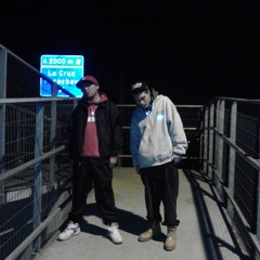 UNDER THE SILENCIO  DANDOLE UN RESPIRO A MI DAVI (L. I. N. D  CALETA HORCÒN)