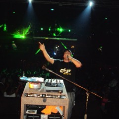 EMUS DJ FT FAKU DJ - PONLA A BAILOTEAR (REMIX 2MIL13)