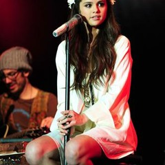 Baby One More Time (Acoustic) - Selena Gomez