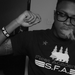 Too Shoez & Guzzy - Versace