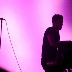 Nicolas Jaar live in Budapest (2012)