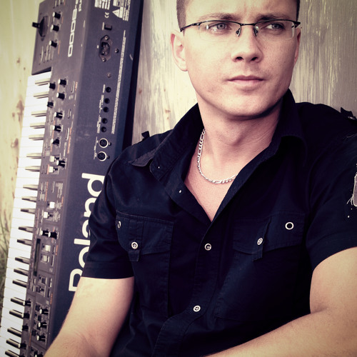 Dj Alex live at Club Heaven Zielona Gora 2013-07-06 (192)