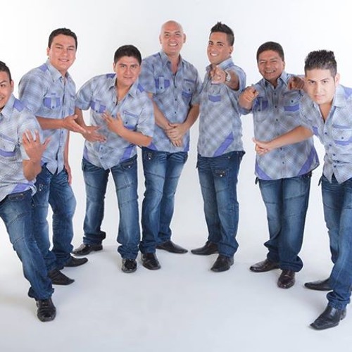 CARIBENOS DE GUADALUPE( ME HACES FALTA TU AMOR )