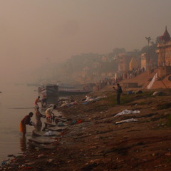 Washing clothes at Ganges River / Varanasi, India