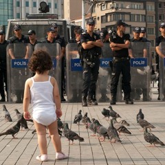 PEACE SONG by Sevara Nazarkhan (Uzbekistan) & Halla Bassam (Iraq)