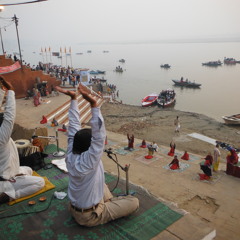 Monks sunrise exercise / Varanasi, India