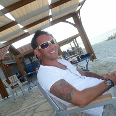 bourne slipperys summer bbq mix 2013 mixed by Aaron White