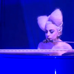 Lady Gaga - Speechless (live piano)