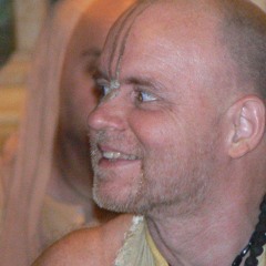 27.08.09 Radhashtami Abhishek Kirtan