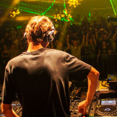 Matt Bukovski - Surrounded 032 (12-07-2013)