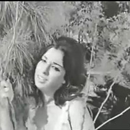 حُبَّك حياتى - نجاة