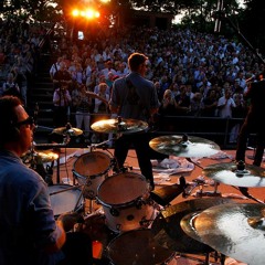 The BLUE ONIONS, "Germanys No.1 Blues Brothers Tributeband" - hey bartender