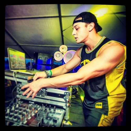 The Dub Knight Live @ Spring Awakening Music Festival