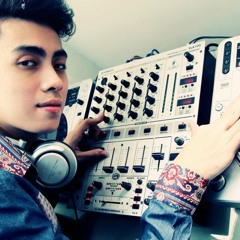 DJ Thai Hoang