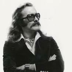 Cem Karaca İçerimde Kar Yağar