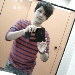 Madah Berhelah (cover) By Iska