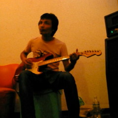 เสียเป็นแสนแขนไม่ได้จับ