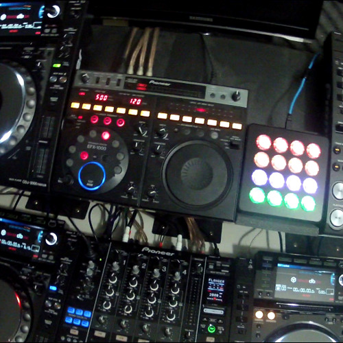 Live on Happyhardcore.com 18-JUL-13