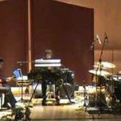 Asstrio - Fuga 72 - 05 & Ready Or Not - Fugees